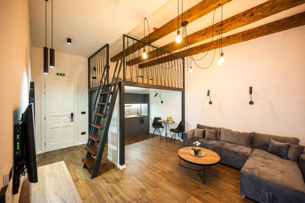 Old Town Design Apartments Сараево Экстерьер фото
